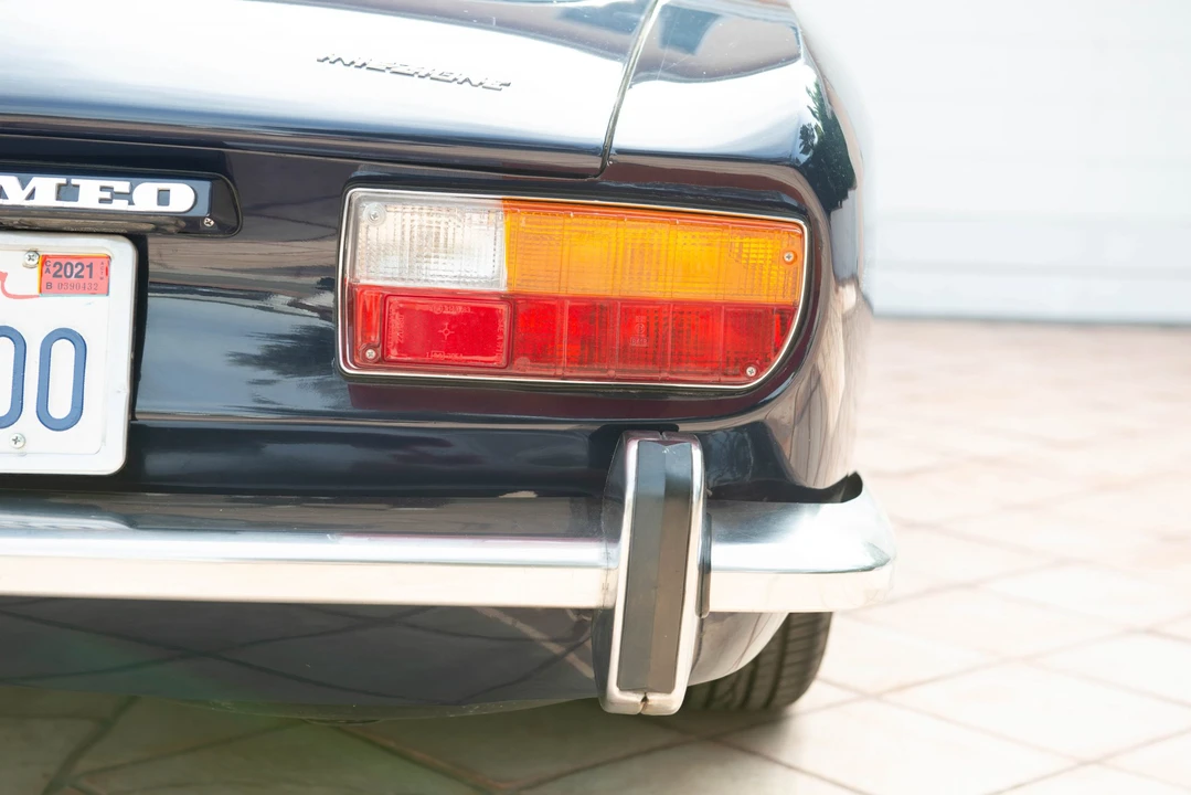 1974 Alfa Romeo 2000 GT Veloce - Image 12 of 31