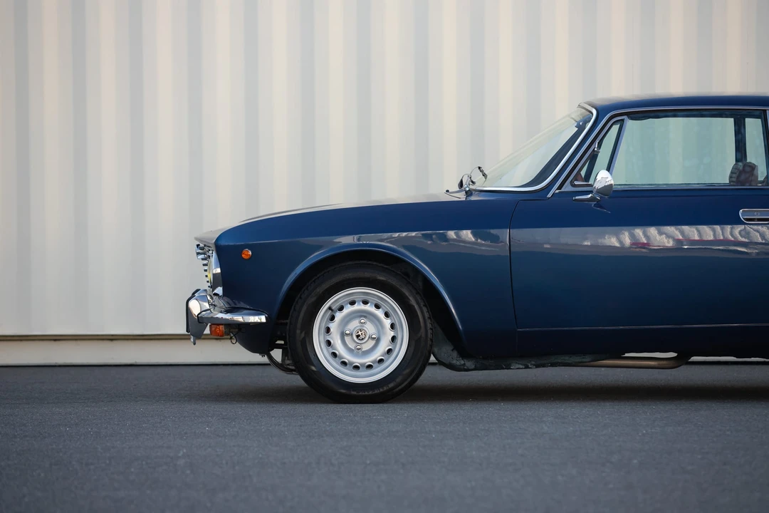 1974 Alfa Romeo 2000 GT Veloce - Image 18 of 31