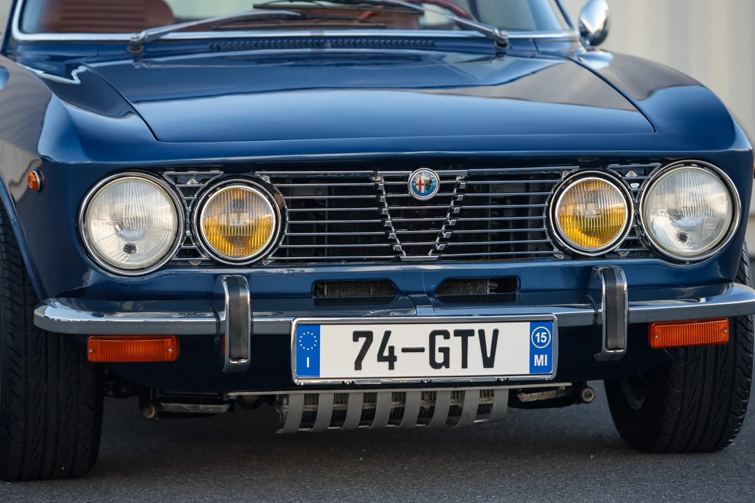 1974 Alfa Romeo 2000 GT Veloce - Image 15 of 31