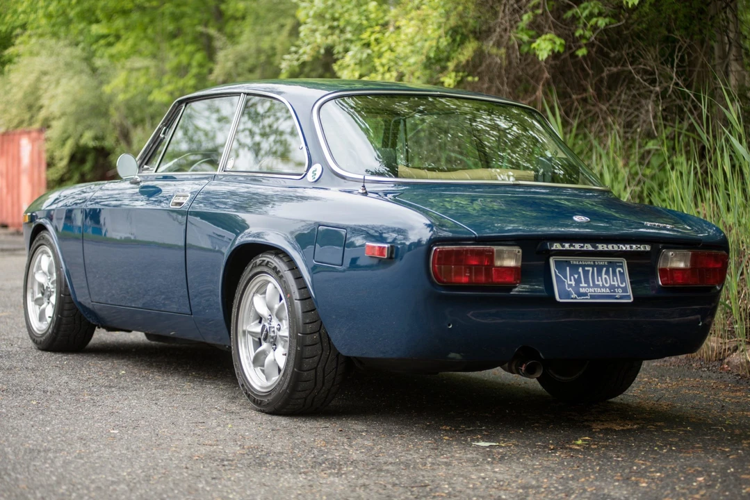 1974 Alfa Romeo 2000 GT Veloce - Image 7 of 31