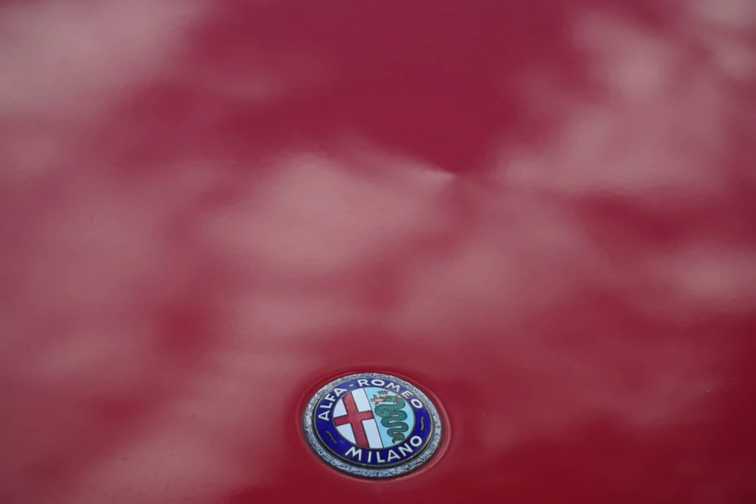 1974 Alfa Romeo 2000 GT Veloce - Image 31 of 31