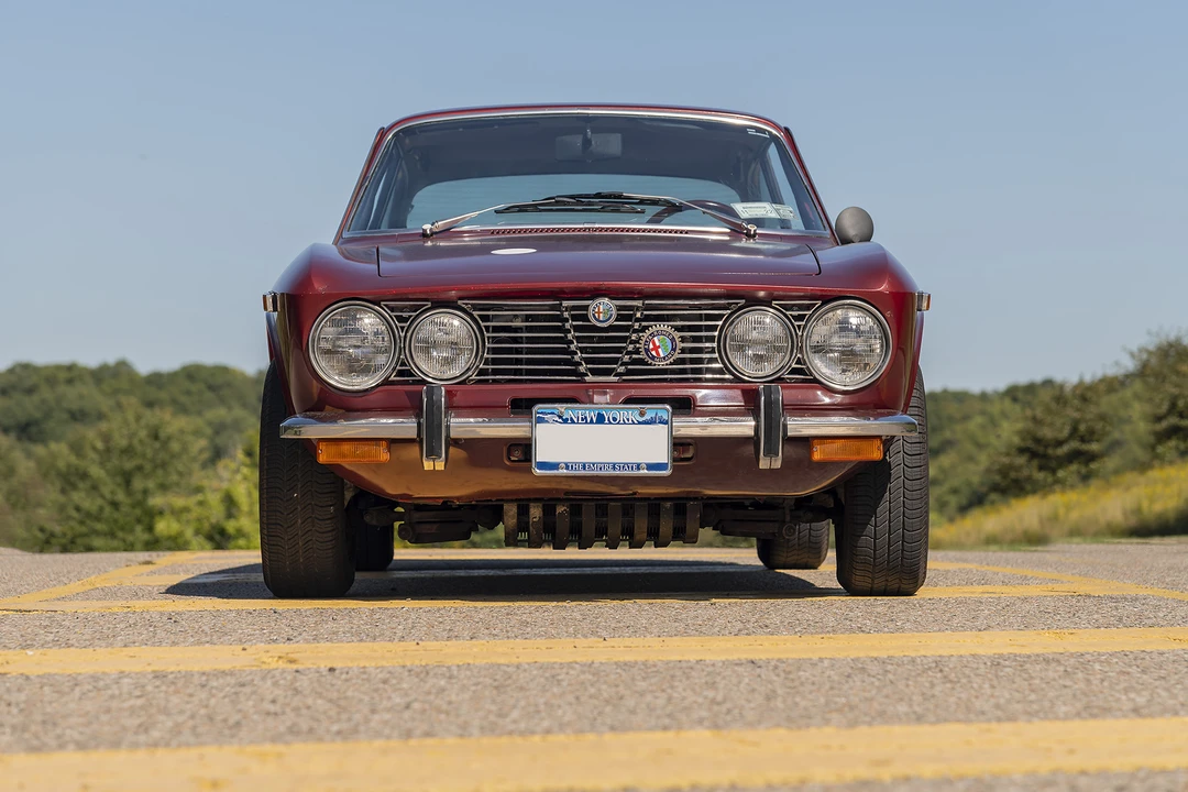 1974 Alfa Romeo 2000 GT Veloce - Image 10 of 31