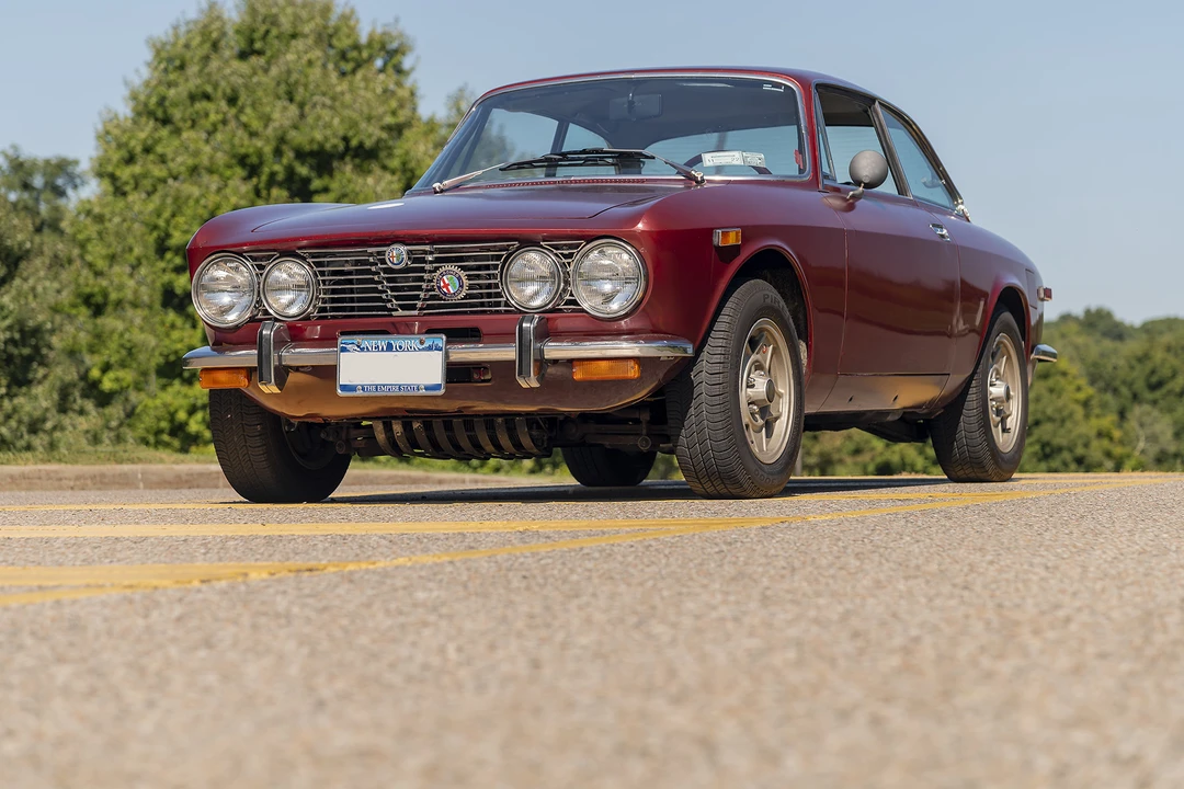 1974 Alfa Romeo 2000 GT Veloce - Image 6 of 31