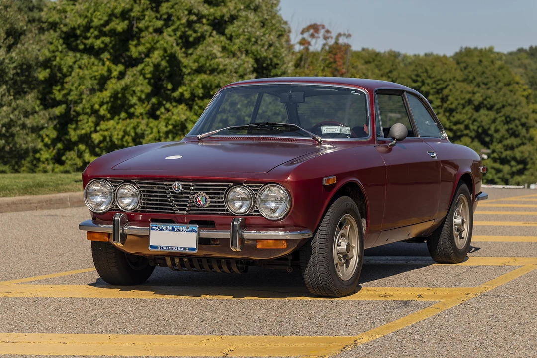 1974 Alfa Romeo 2000 GT Veloce - Image 5 of 31