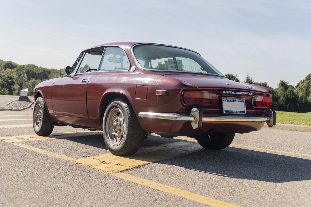 1974 Alfa Romeo 2000 GT Veloce - Image 27 of 31