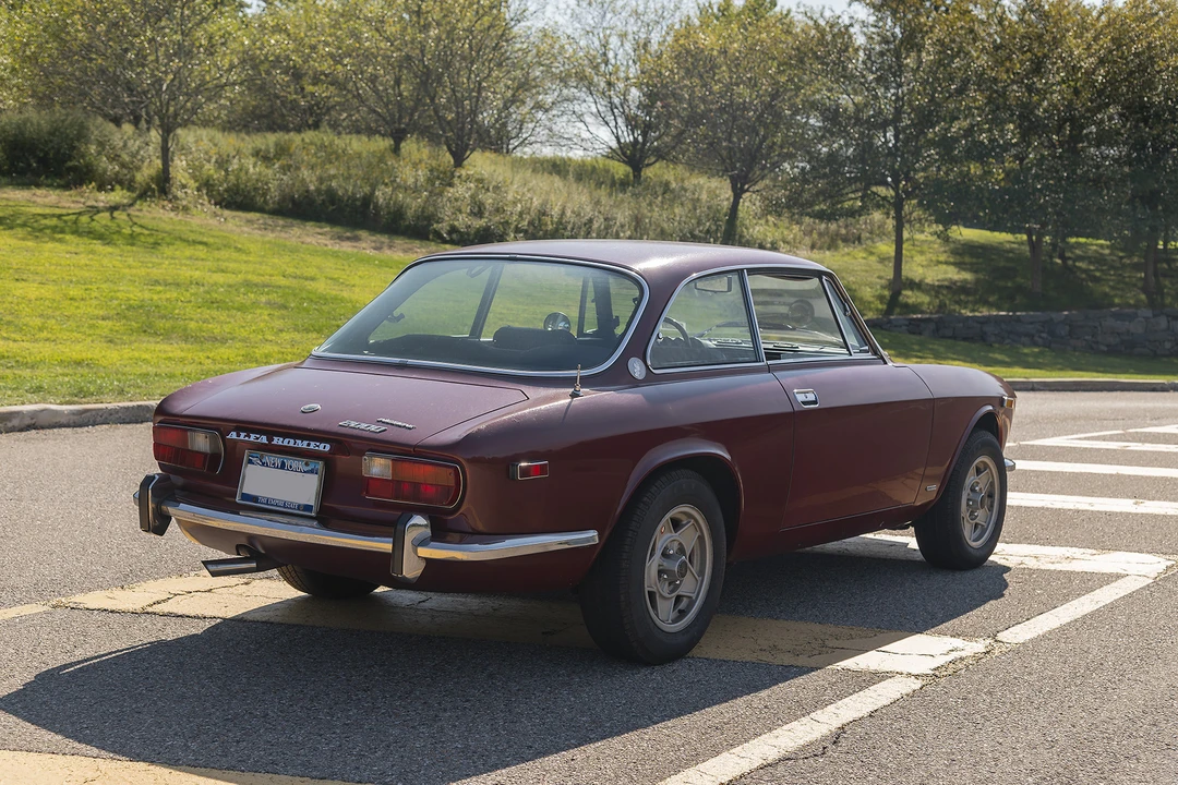 1974 Alfa Romeo 2000 GT Veloce - Image 22 of 31