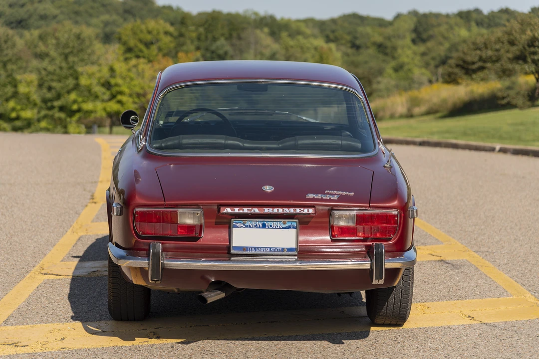 1974 Alfa Romeo 2000 GT Veloce - Image 24 of 31