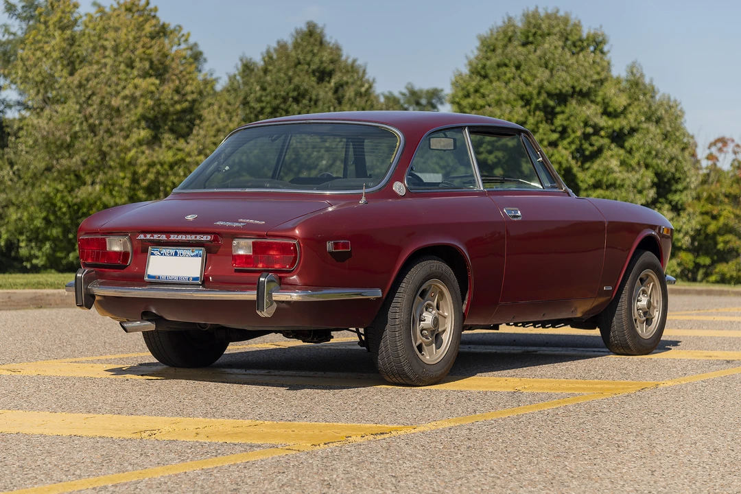 1974 Alfa Romeo 2000 GT Veloce - Image 19 of 31