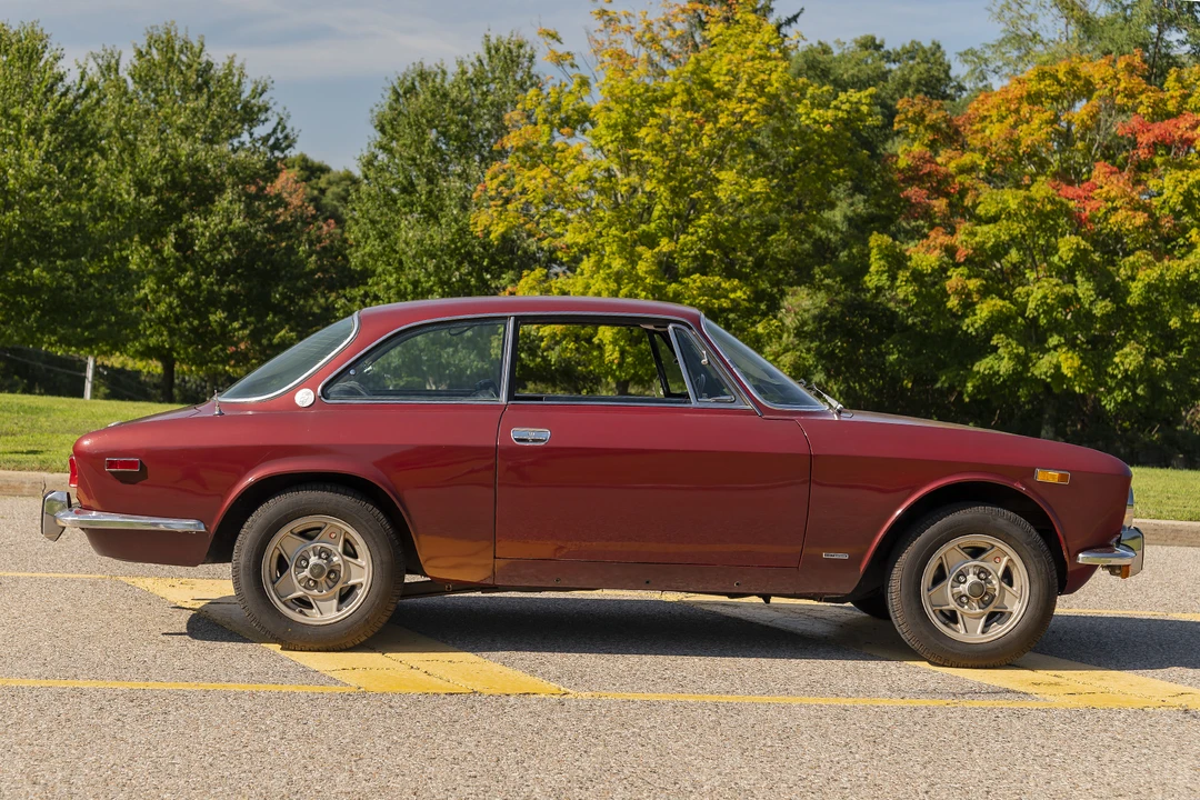 1974 Alfa Romeo 2000 GT Veloce - Image 16 of 31