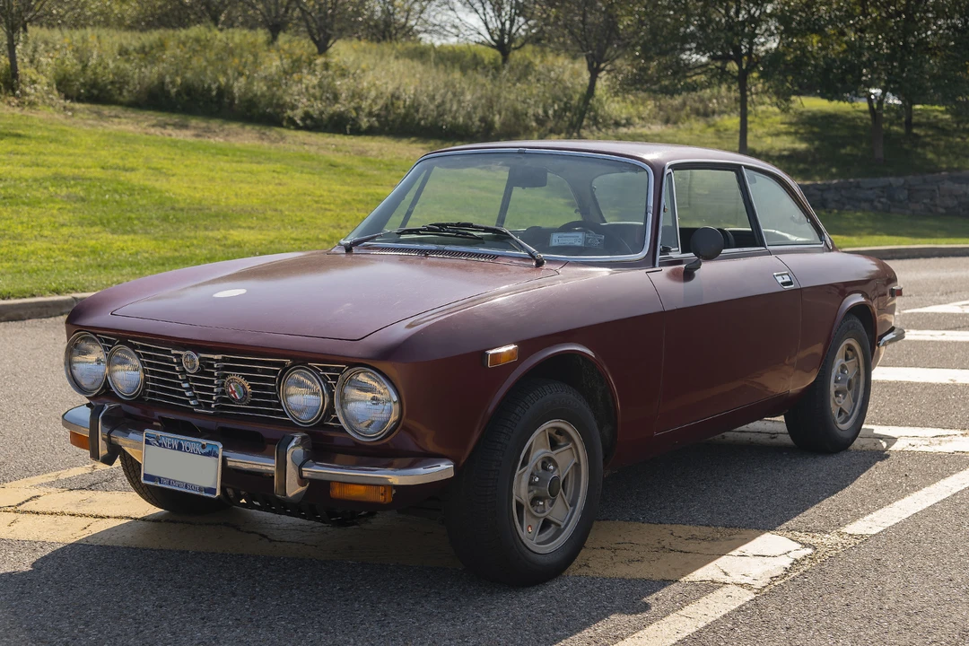 1974 Alfa Romeo 2000 GT Veloce - Image 3 of 31