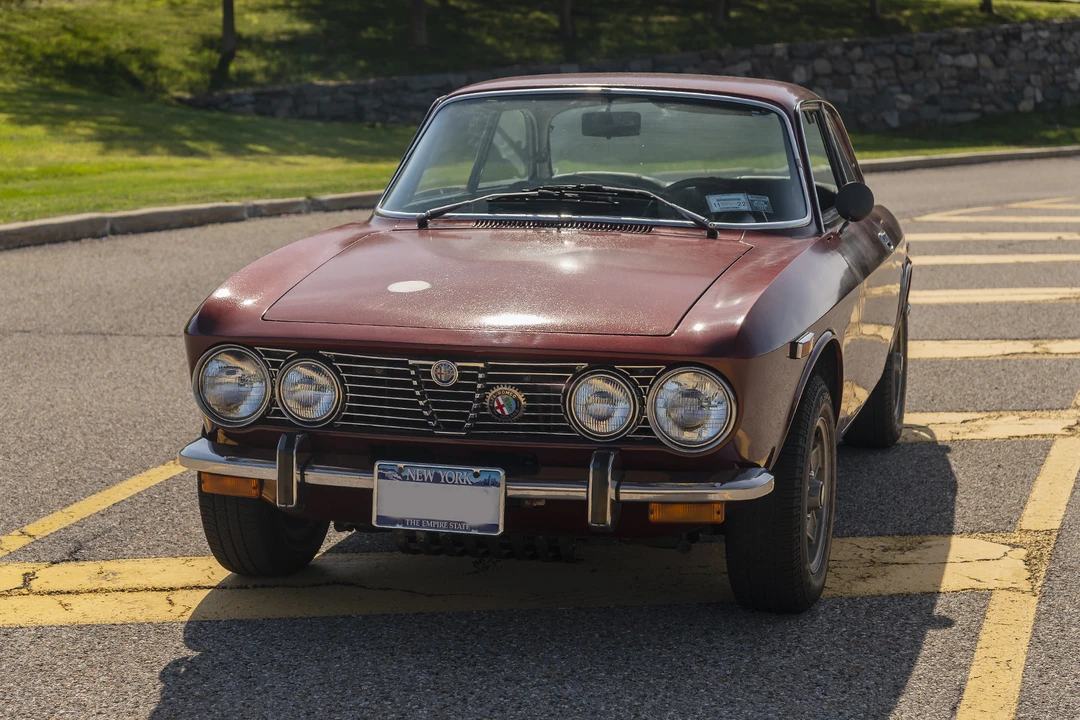 1974 Alfa Romeo 2000 GT Veloce - Image 7 of 31