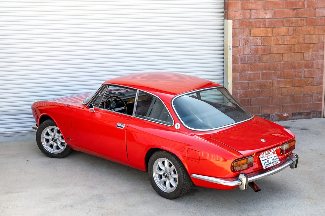 1974 Alfa Romeo 2000 GT Veloce - Image 5 of 31
