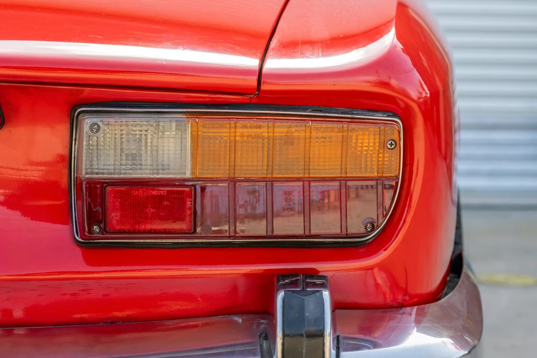 1974 Alfa Romeo 2000 GT Veloce - Image 29 of 31