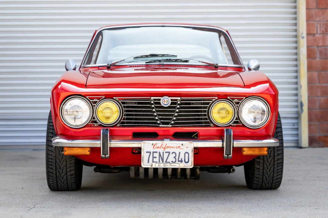 1974 Alfa Romeo 2000 GT Veloce - Image 15 of 31