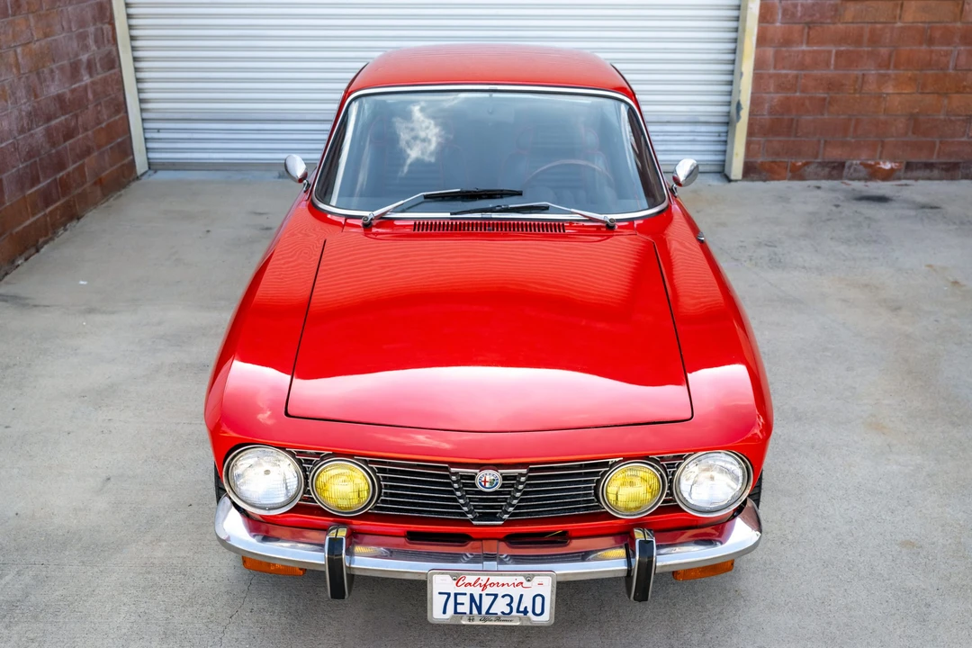 1974 Alfa Romeo 2000 GT Veloce - Image 14 of 31