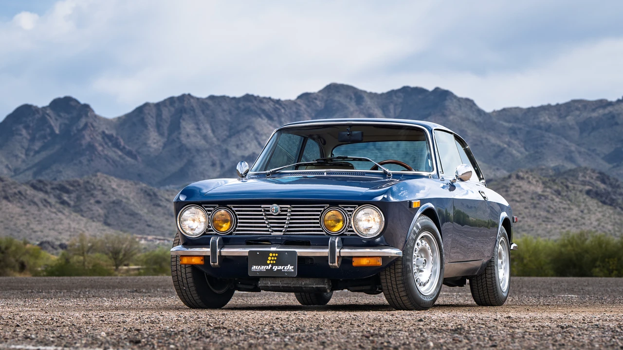 1974 Alfa Romeo 2000 GT Veloce - Image 5 of 31