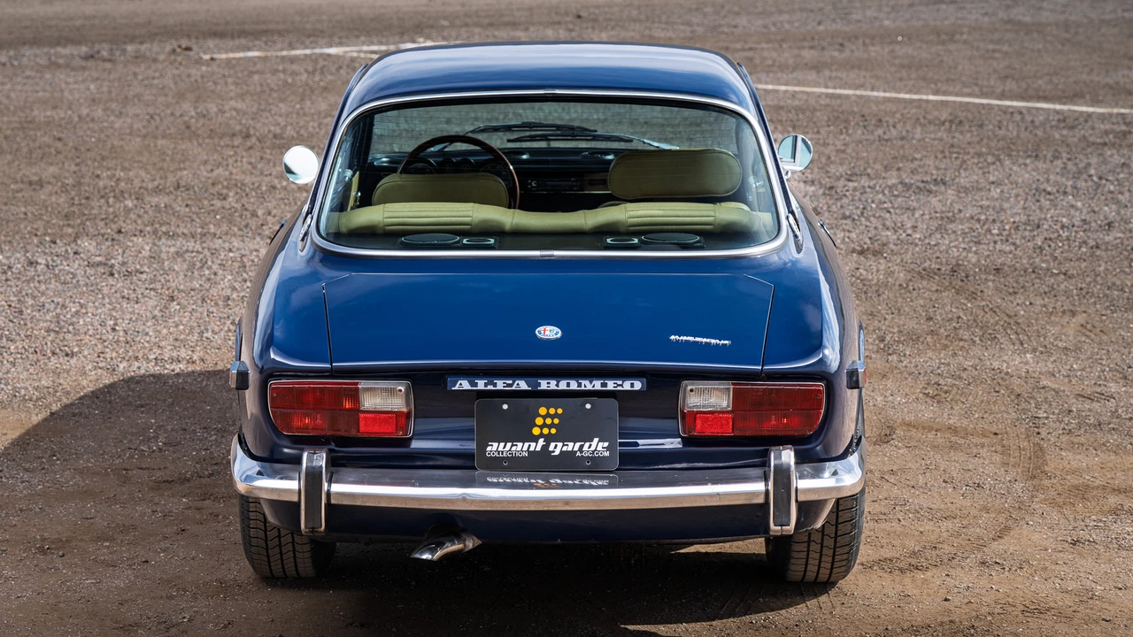 1974 Alfa Romeo 2000 GT Veloce - Image 20 of 31