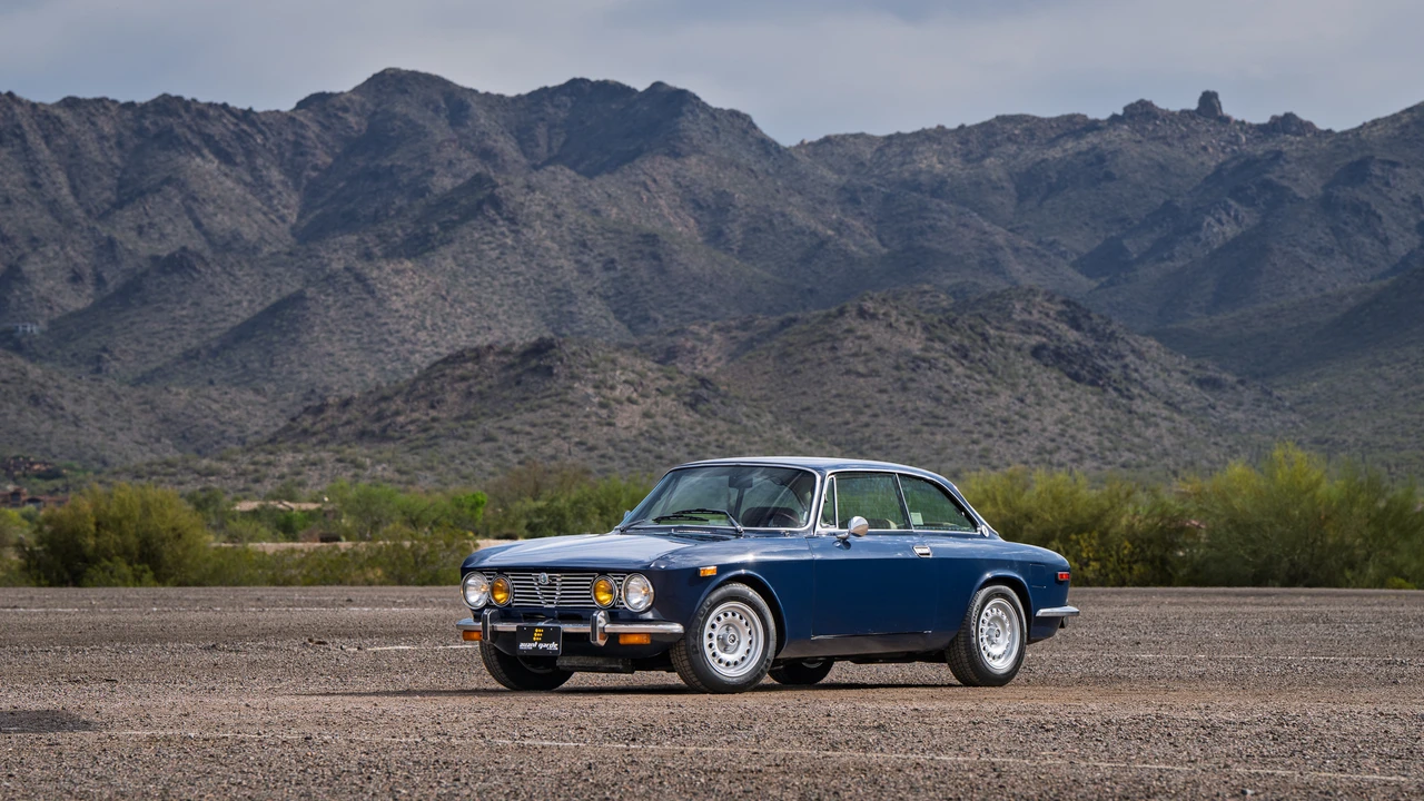 1974 Alfa Romeo 2000 GT Veloce - Image 2 of 31