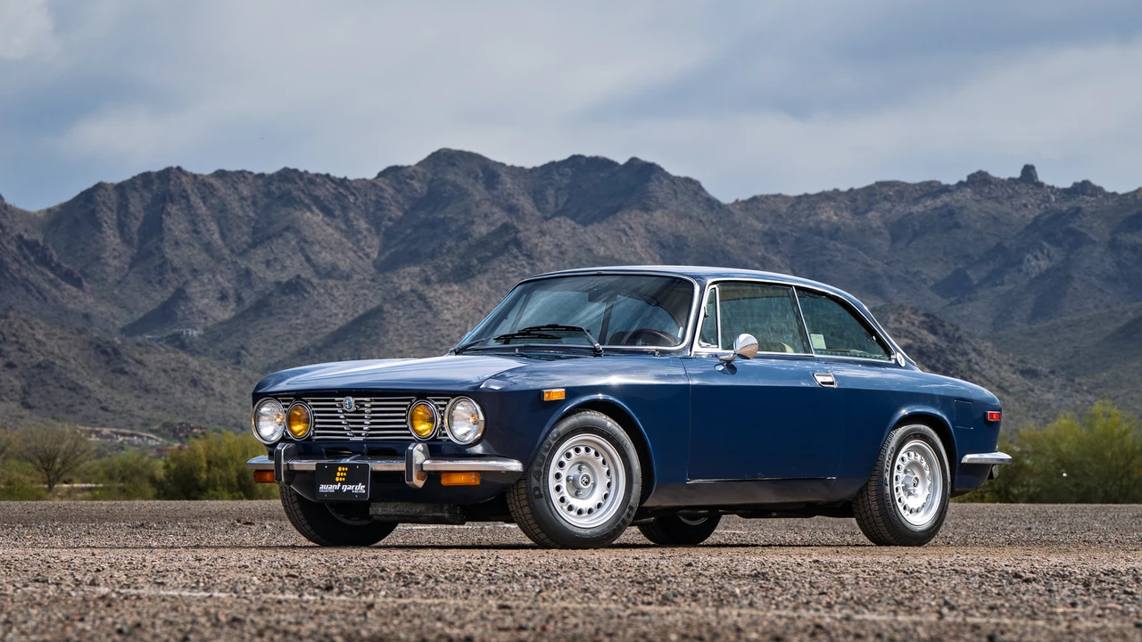 1974 Alfa Romeo 2000 GT Veloce - Image 3 of 31