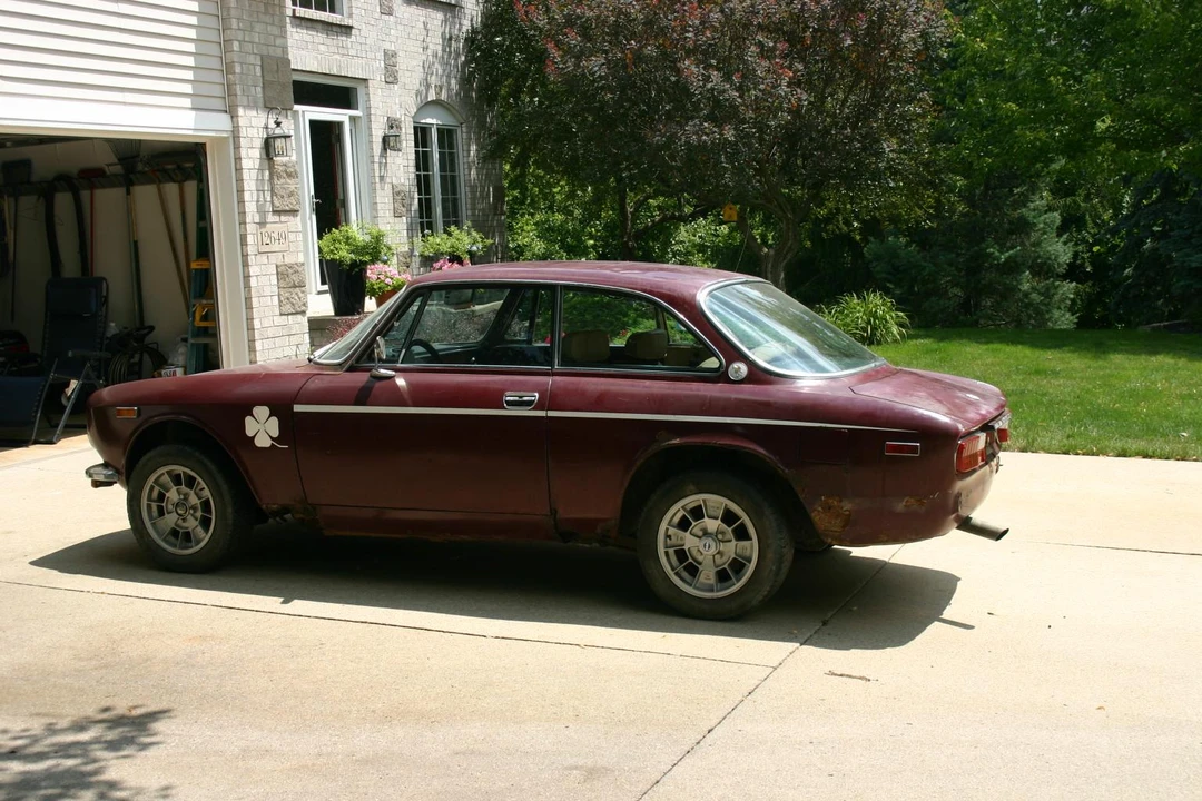 1974 Alfa Romeo 2000 GT Veloce - Image 11 of 31