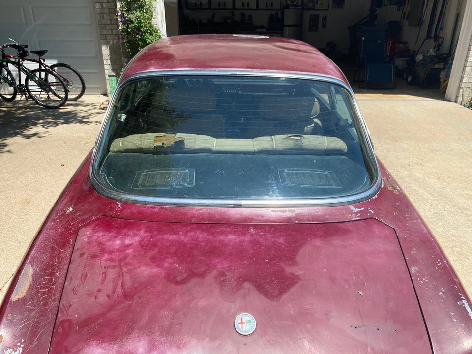1974 Alfa Romeo 2000 GT Veloce - Image 21 of 31