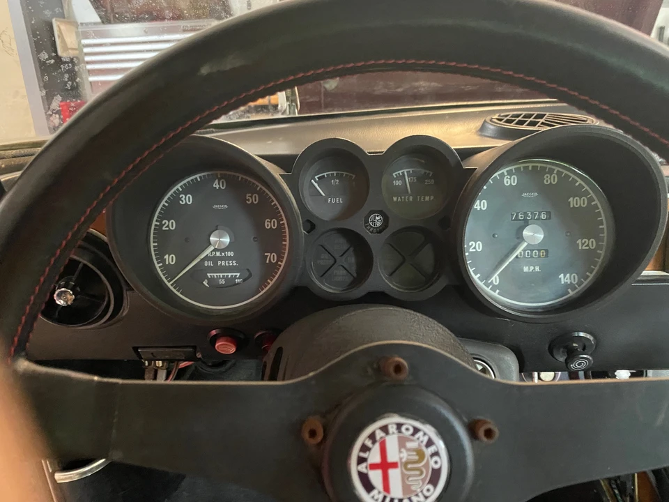 1974 Alfa Romeo 2000 GT Veloce - Image 31 of 31