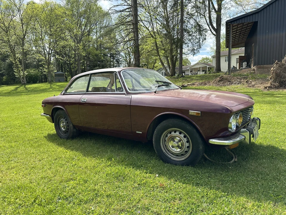 1974 Alfa Romeo 2000 GT Veloce - Image 12 of 31