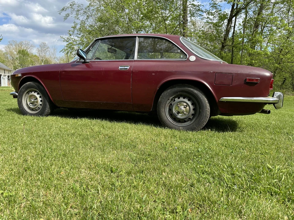 1974 Alfa Romeo 2000 GT Veloce - Image 6 of 31
