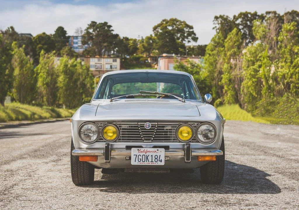 1974 Alfa Romeo 2000 GT Veloce - Image 13 of 31