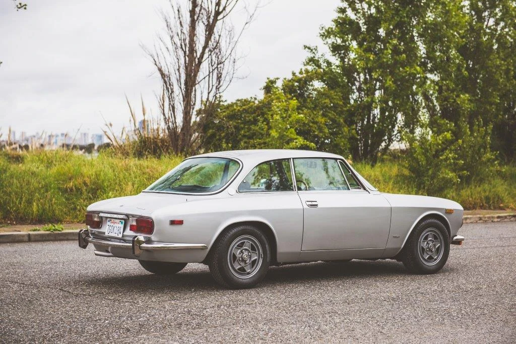 1974 Alfa Romeo 2000 GT Veloce - Image 15 of 31