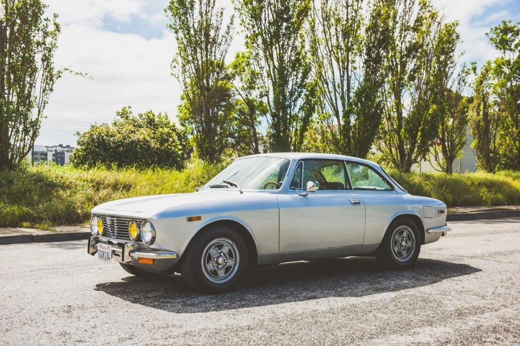 1974 Alfa Romeo 2000 GT Veloce - Image 9 of 31