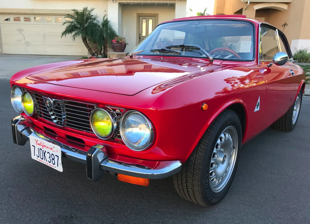 1974 Alfa Romeo 2000 GT Veloce - Image 9 of 31