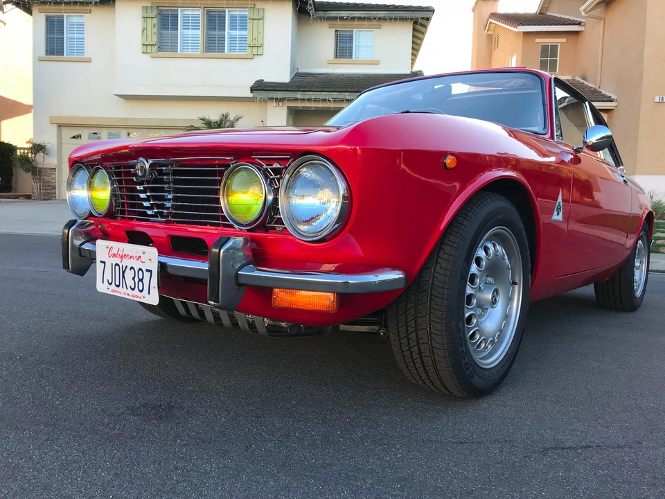 1974 Alfa Romeo 2000 GT Veloce - Image 8 of 31