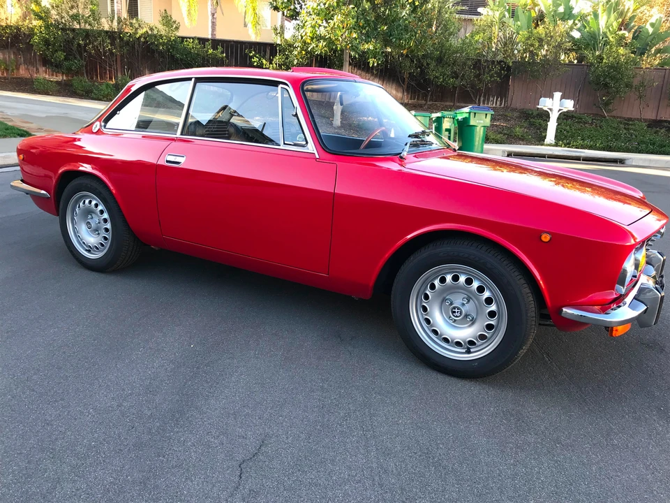 1974 Alfa Romeo 2000 GT Veloce - Image 3 of 31
