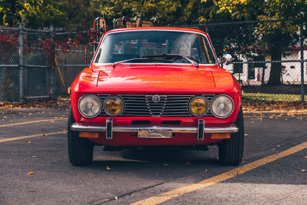 1974 Alfa Romeo 2000 GT Veloce - Image 18 of 31