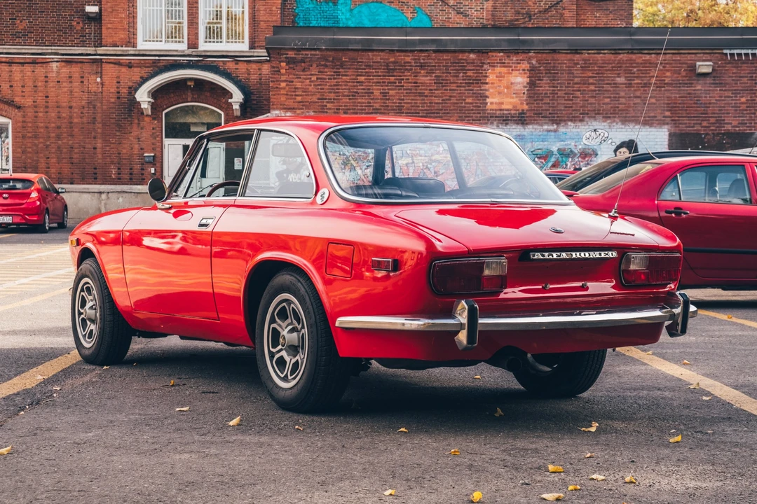 1974 Alfa Romeo 2000 GT Veloce - Image 7 of 31