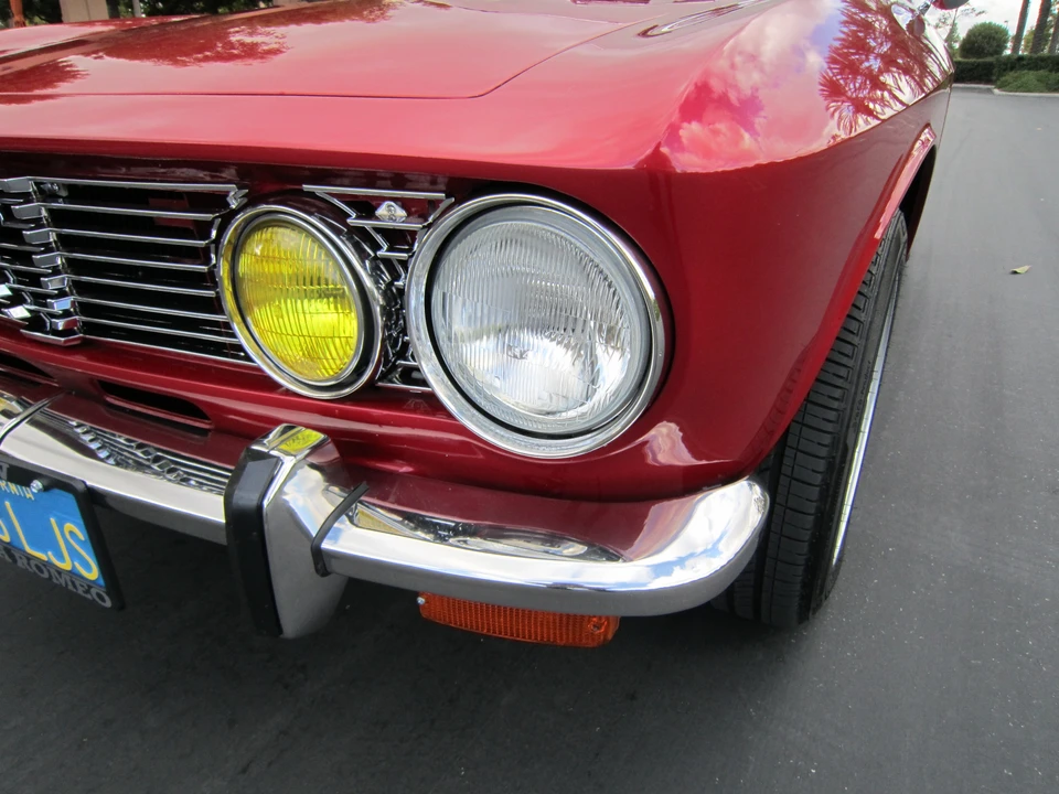1974 Alfa Romeo 2000 GT Veloce - Image 29 of 31