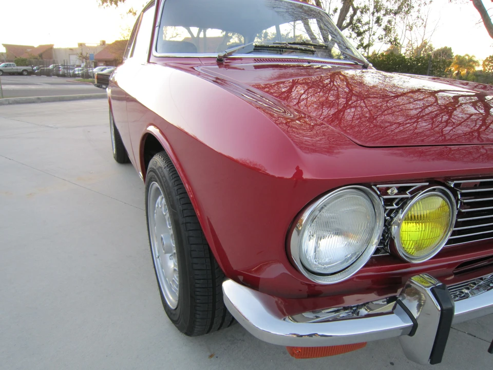 1974 Alfa Romeo 2000 GT Veloce - Image 10 of 31
