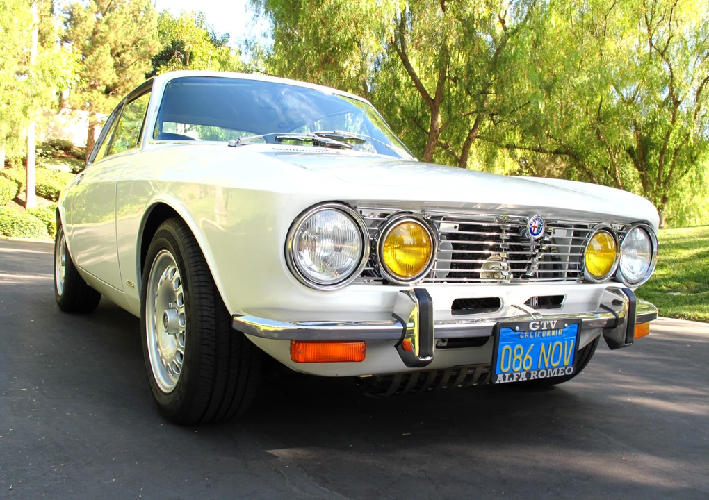 1974 Alfa Romeo 2000 GT Veloce - Image 3 of 31