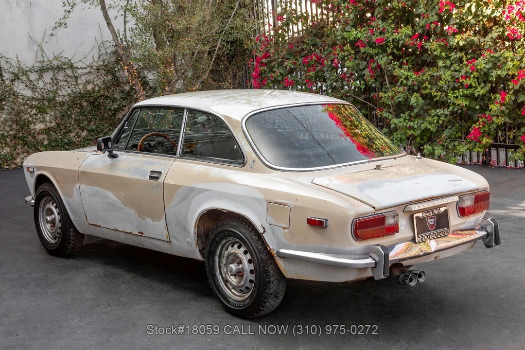 1974 Alfa Romeo Alfetta GT - Image 8 of 31
