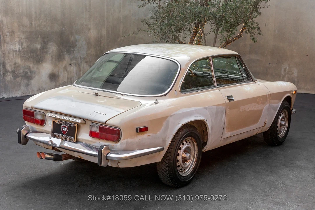 1974 Alfa Romeo Alfetta GT - Image 6 of 31