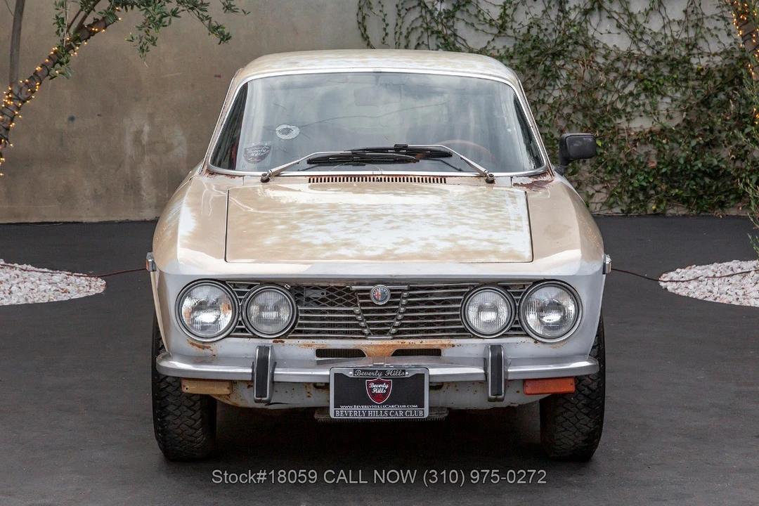 1974 Alfa Romeo Alfetta GT - Image 2 of 31