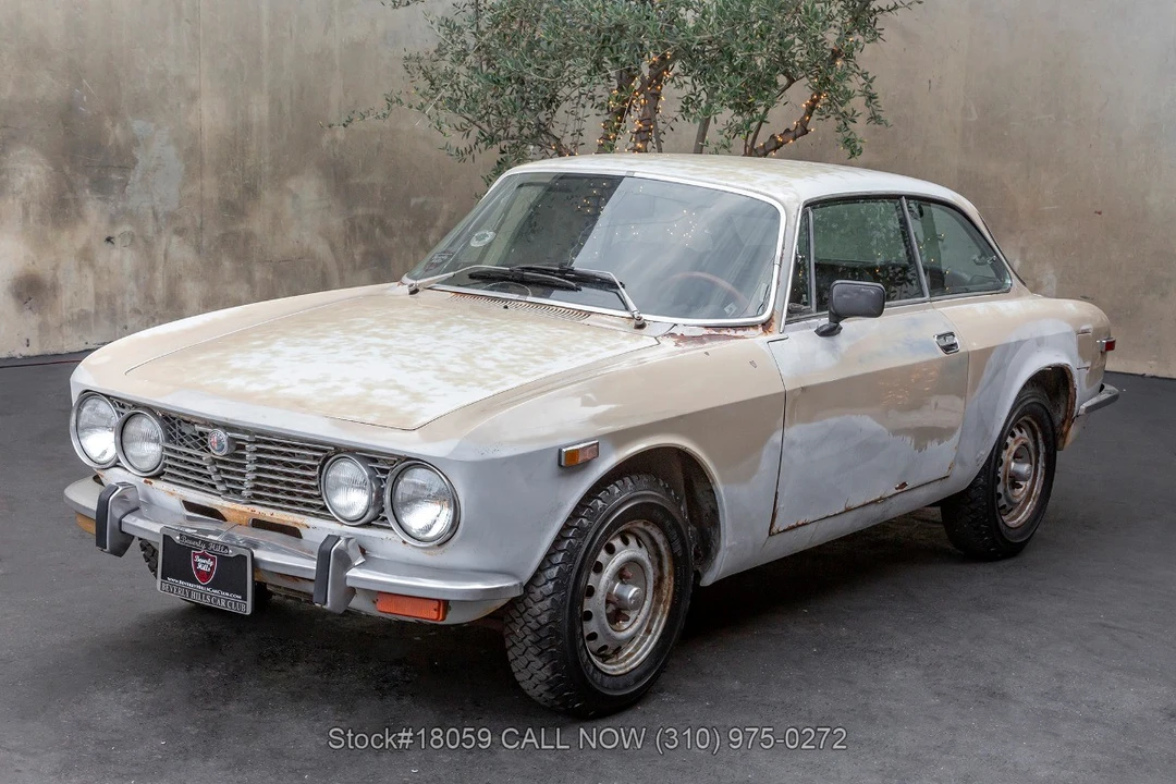 1974 Alfa Romeo Alfetta GT - Image 9 of 31