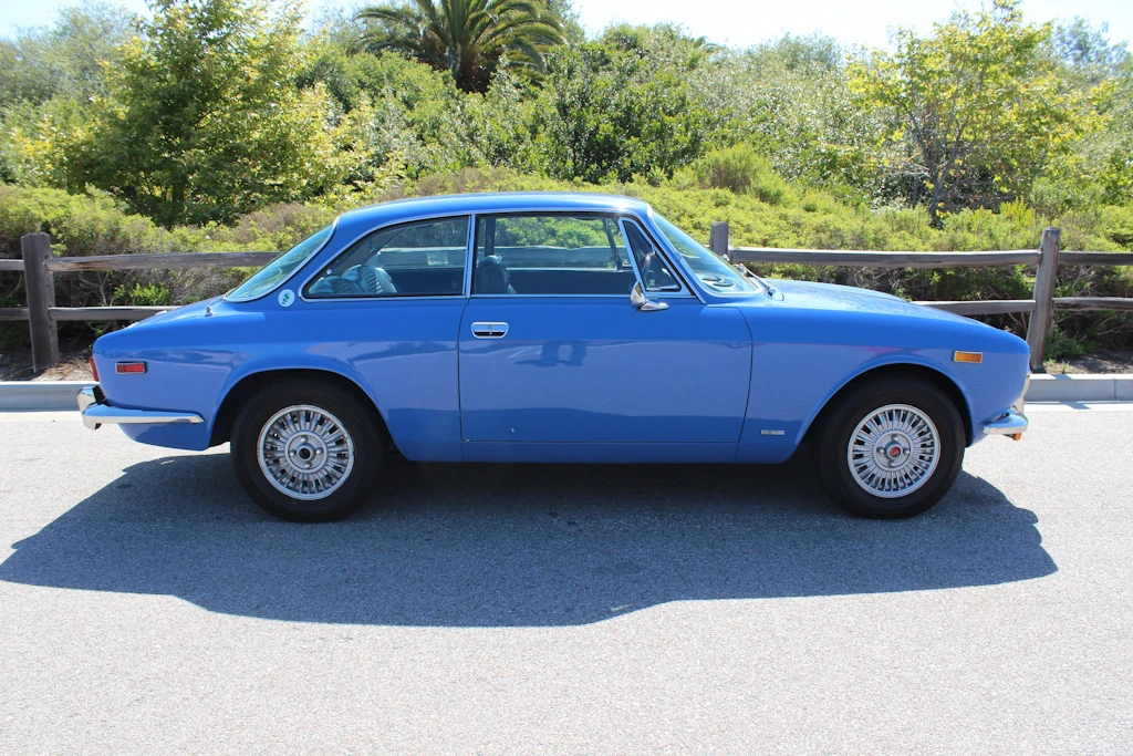 1974 Alfa Romeo 2000 GT Veloce - Image 8 of 31