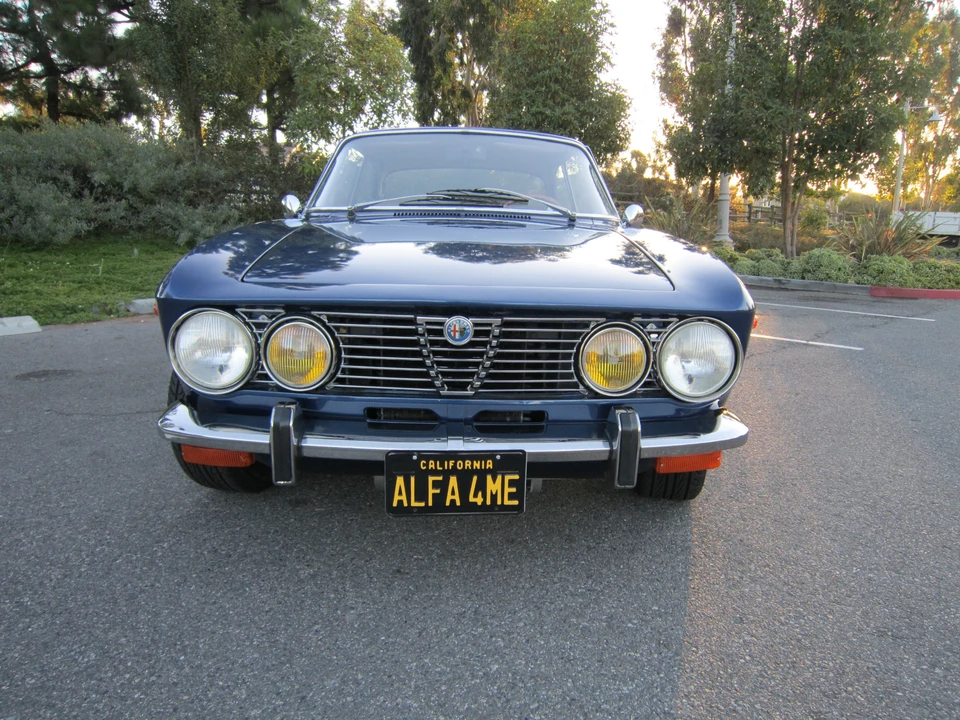 1974 Alfa Romeo 2000 GT Veloce - Image 3 of 31