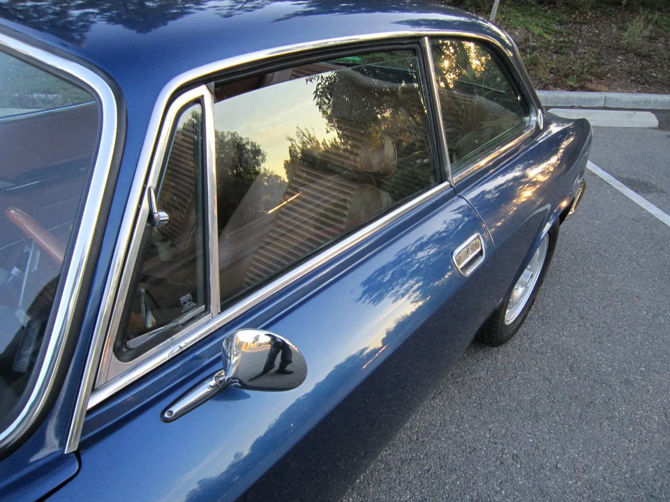 1974 Alfa Romeo 2000 GT Veloce - Image 21 of 31