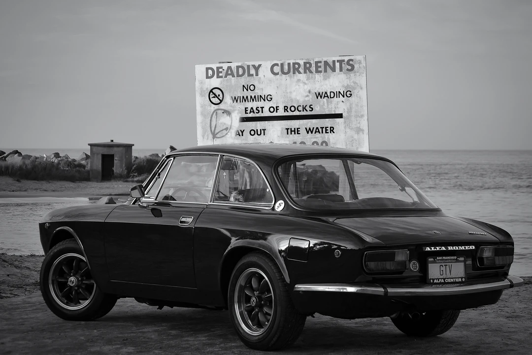 1974 Alfa Romeo 2000 GT Veloce - Image 27 of 31