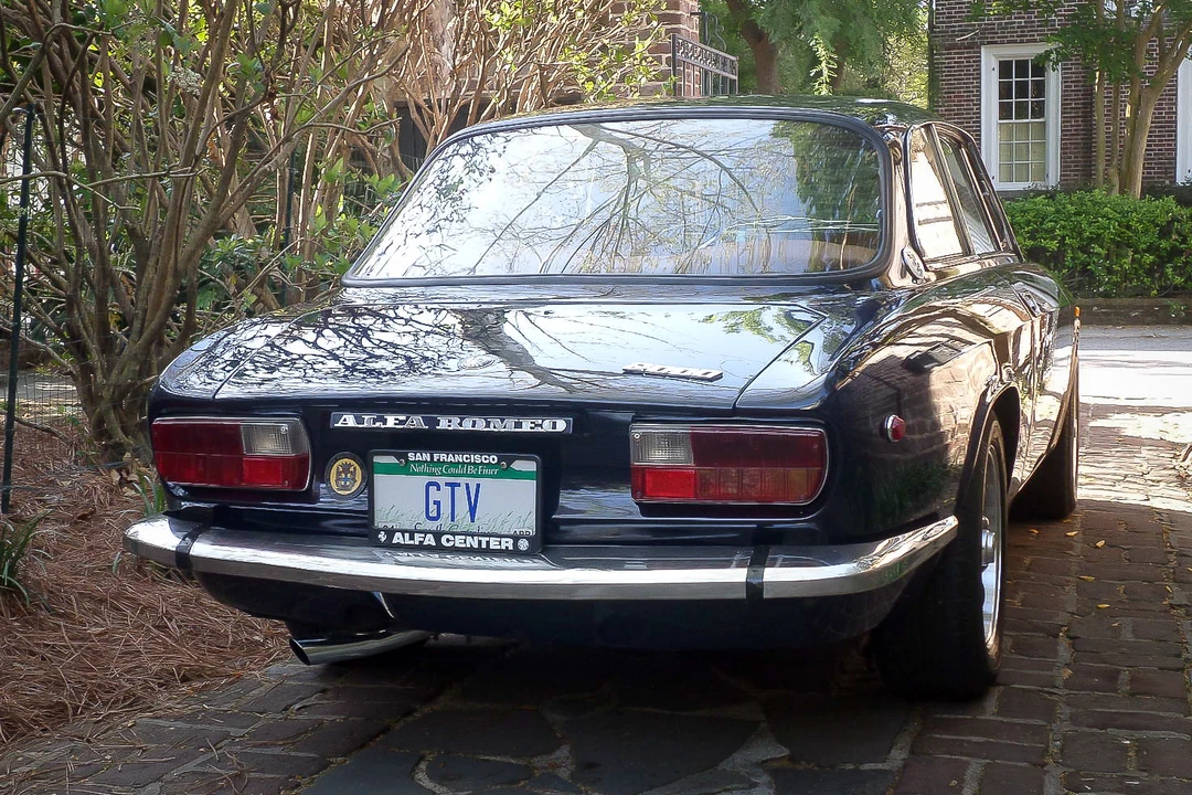 1974 Alfa Romeo 2000 GT Veloce - Image 14 of 31