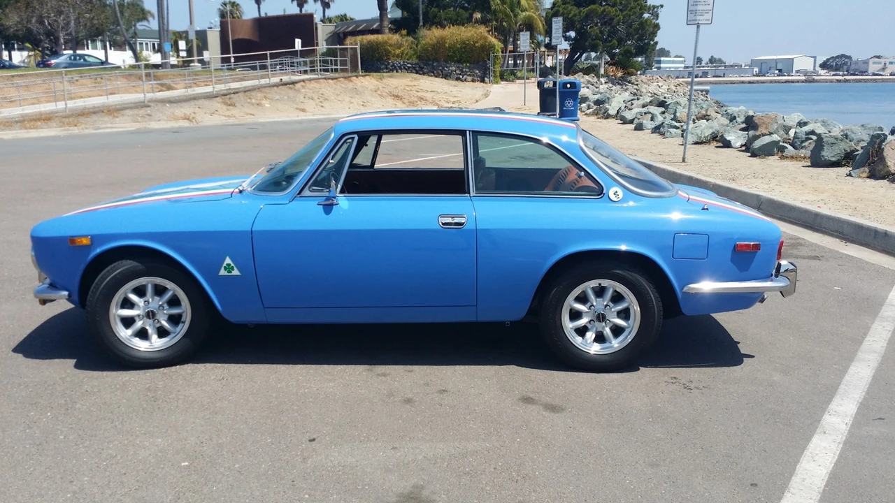 1974 Alfa Romeo 2000 GT Veloce - Image 3 of 31