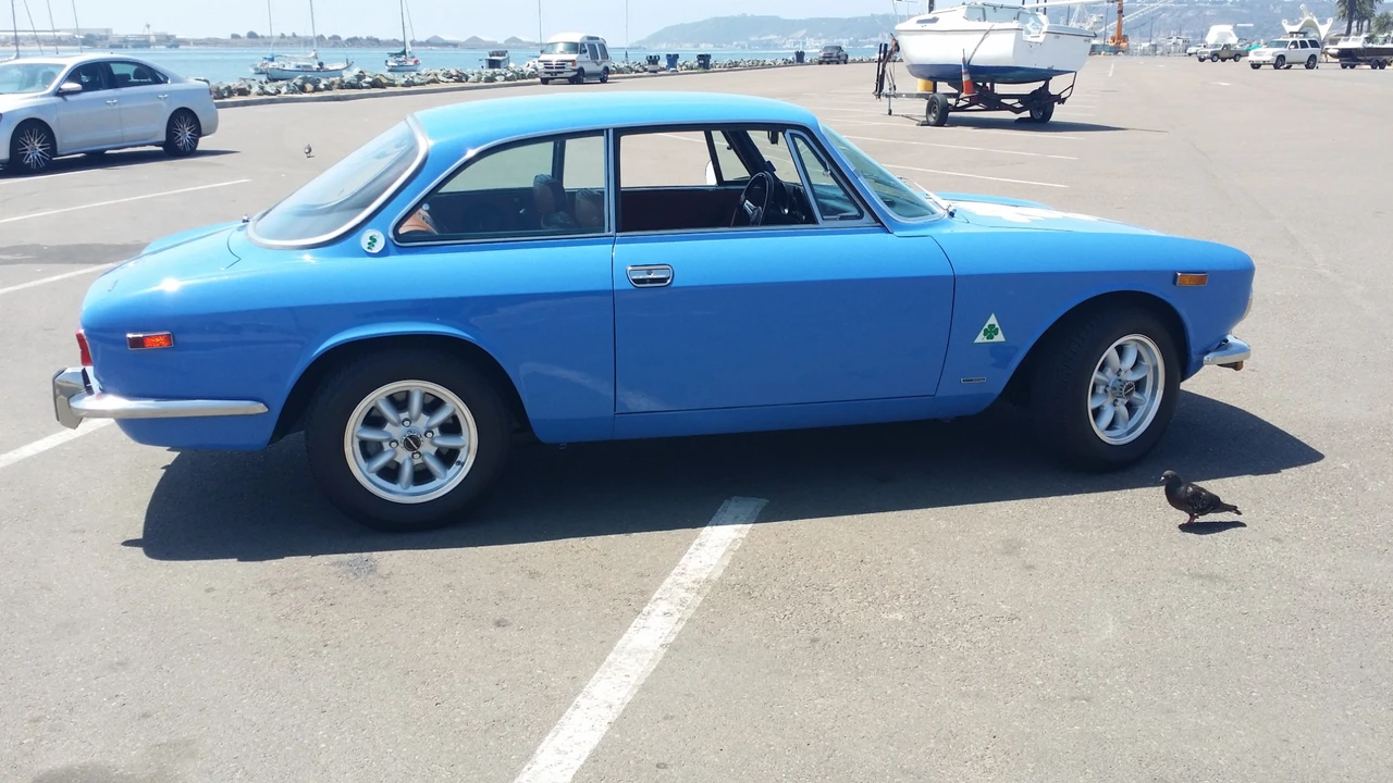 1974 Alfa Romeo 2000 GT Veloce - Image 6 of 31